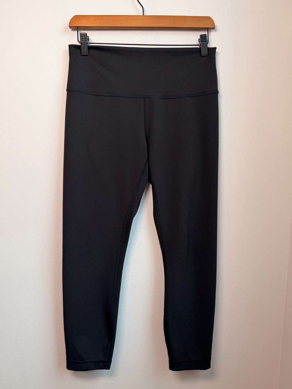 Lululemon Wunder Train High-Rise Crop 23"